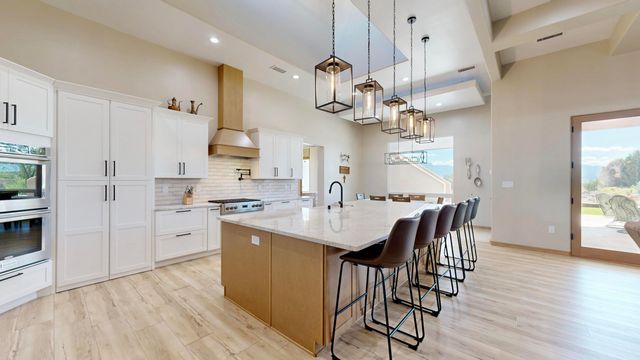 30 Vereda De Chapparal, Corrales, NM 87048