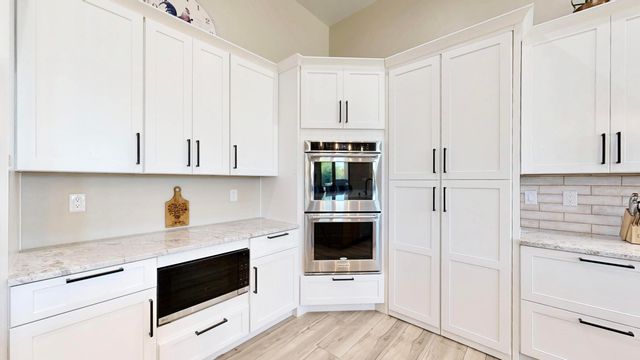 30 Vereda De Chapparal, Corrales, NM 87048