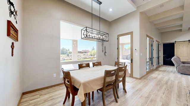 30 Vereda De Chapparal, Corrales, NM 87048