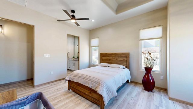 30 Vereda De Chapparal, Corrales, NM 87048