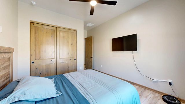 30 Vereda De Chapparal, Corrales, NM 87048