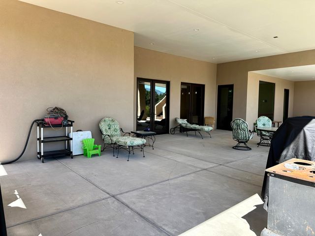 30 Vereda De Chapparal, Corrales, NM 87048