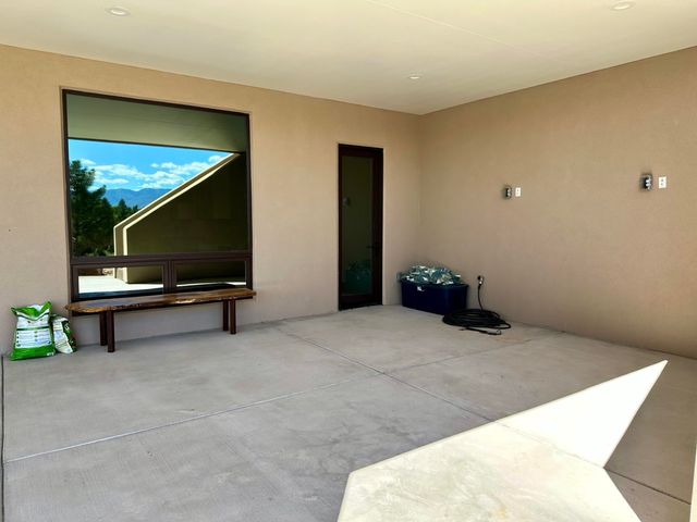 30 Vereda De Chapparal, Corrales, NM 87048