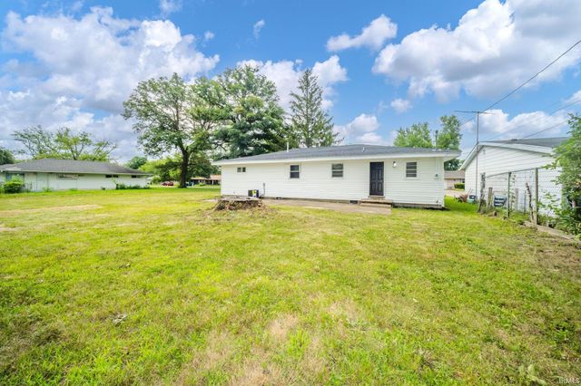 800 W Harvard Avenue, Muncie, IN 47304