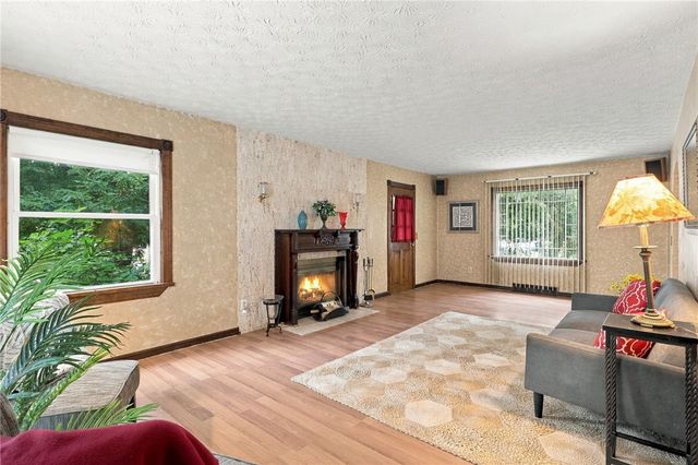 545 Seneca Avenue, Rochester, NY 14621