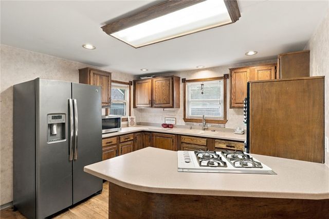 545 Seneca Avenue, Rochester, NY 14621