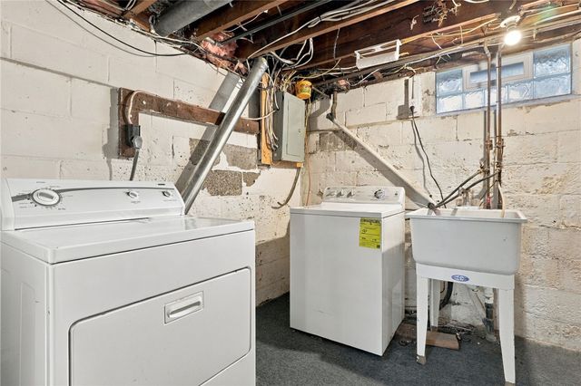 545 Seneca Avenue, Rochester, NY 14621