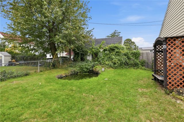 545 Seneca Avenue, Rochester, NY 14621