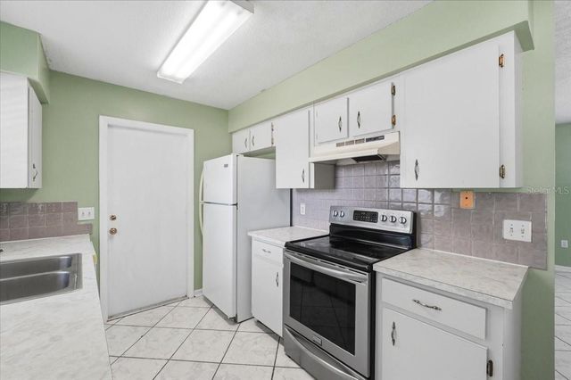 303 OLMO COURT, Winter Haven, FL 33880