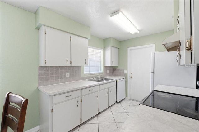 303 OLMO COURT, Winter Haven, FL 33880
