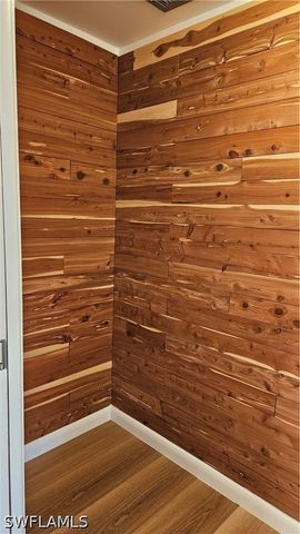 301 6th AVE S D, Naples, FL 34102