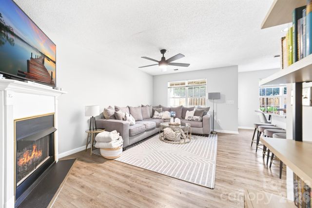 9712 Elizabeth Townes Lane, Charlotte, NC 28277