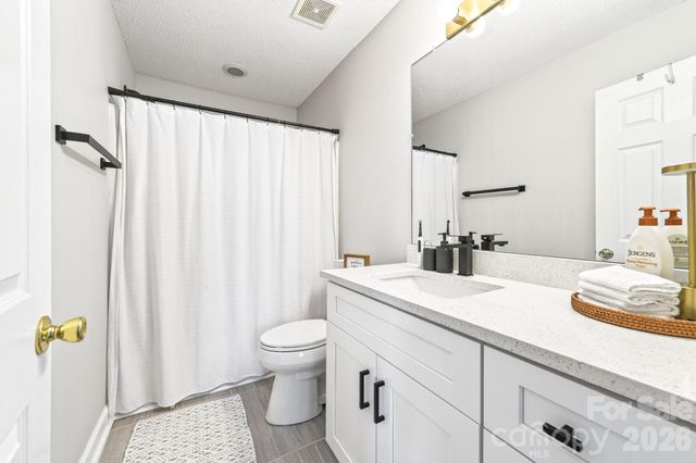 9712 Elizabeth Townes Lane, Charlotte, NC 28277