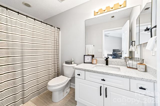 9712 Elizabeth Townes Lane, Charlotte, NC 28277