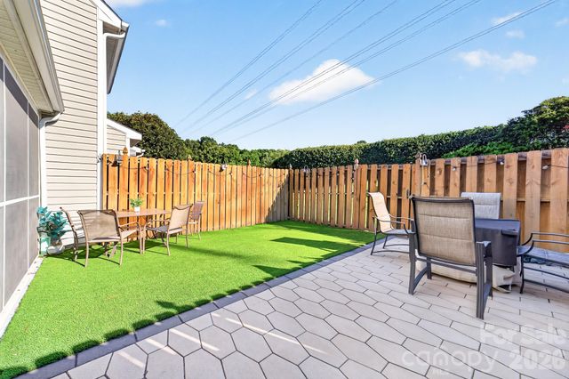 9712 Elizabeth Townes Lane, Charlotte, NC 28277
