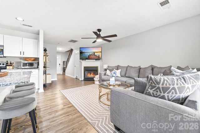 9712 Elizabeth Townes Lane, Charlotte, NC 28277