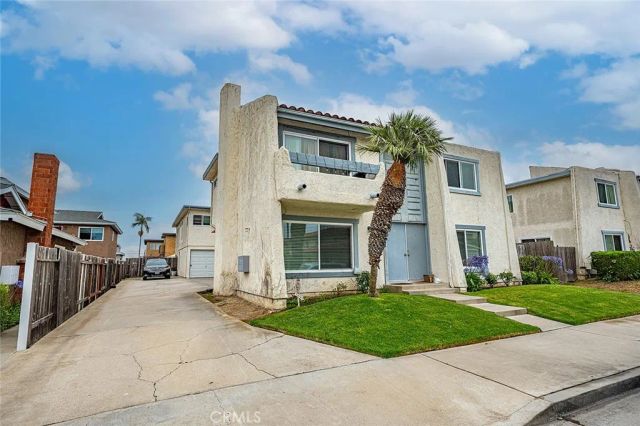 16692 Blanton Lane, Huntington Beach, CA 92649