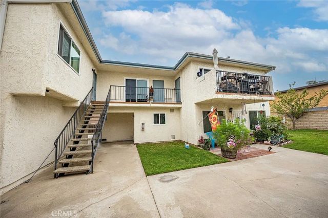 16692 Blanton Lane, Huntington Beach, CA 92649