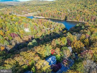 547-B KING ST #17B, Basye, VA 22810