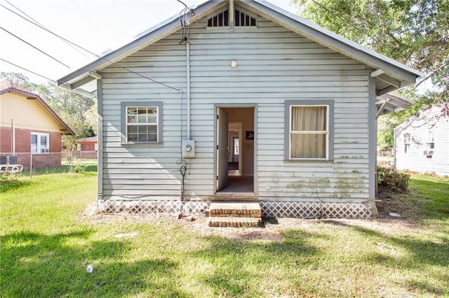 1006 Roosevelt Street, Waycross, GA 31503