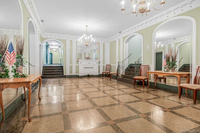 43-01 46th St 4-A, Sunnyside, NY 11104