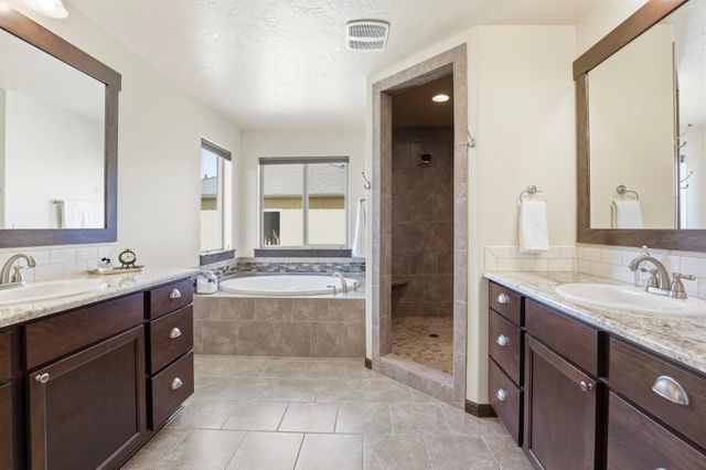 5916 S Lochsa Ln, Spokane, WA 99206