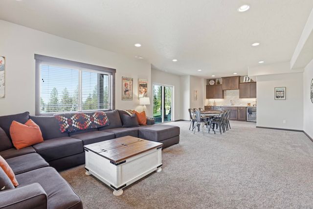 5916 S Lochsa Ln, Spokane, WA 99206