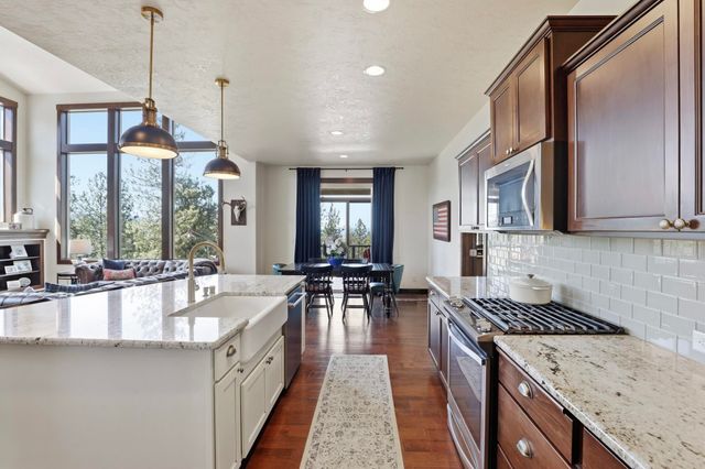 5916 S Lochsa Ln, Spokane, WA 99206