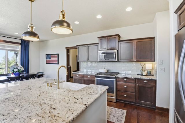 5916 S Lochsa Ln, Spokane, WA 99206
