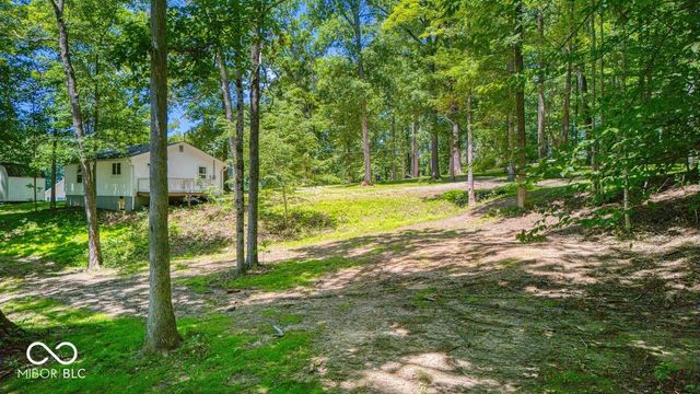 8453 S Christian Drive, Nineveh, IN 46164