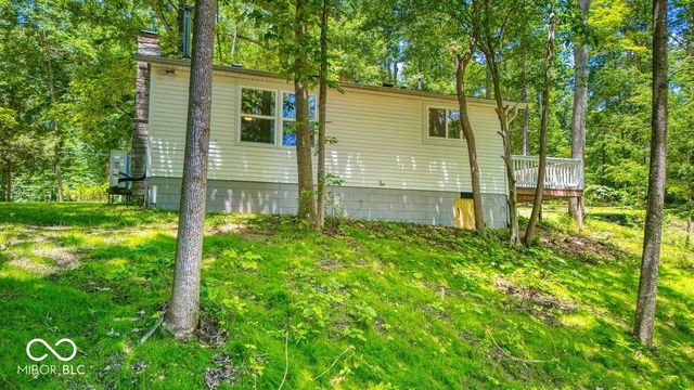 8453 S Christian Drive, Nineveh, IN 46164