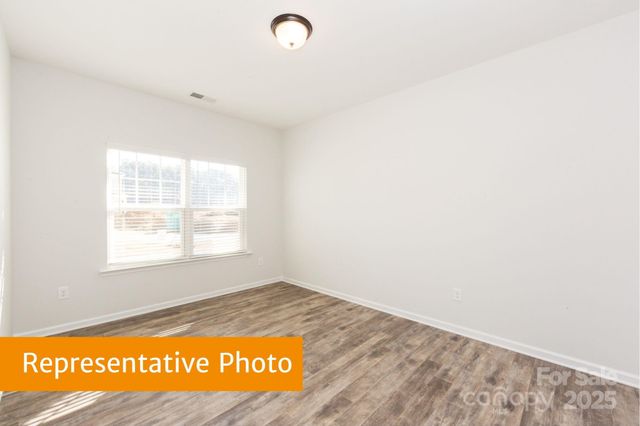 12155 Muscadine Court, Midland, NC 28107