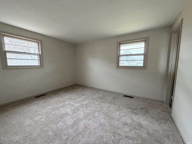 1503 Glencoe Boulevard, New Haven, IN 46774