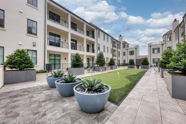 5270 Town and Country Boulevard 111, Frisco, TX 75034