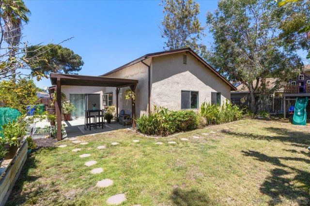2337 Fallingleaf, Oceanside, CA 92056