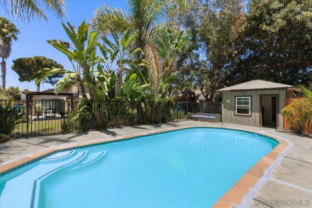 2337 Fallingleaf, Oceanside, CA 92056