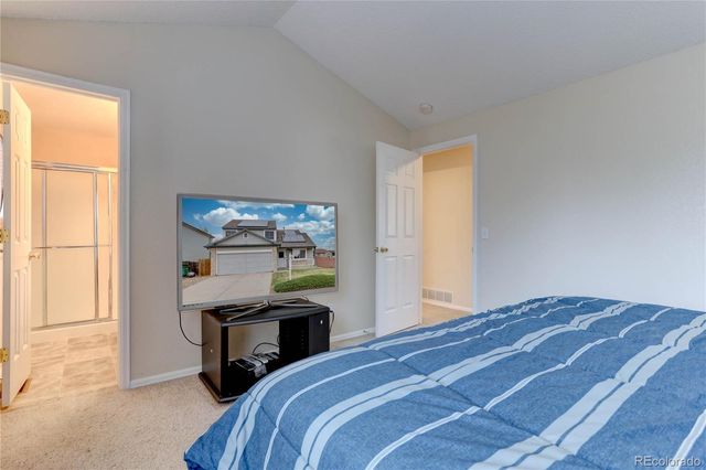 4913 S Dunkirk Way, Centennial, CO 80015