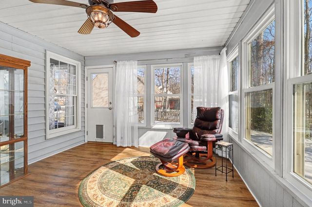 5220 LEAVELLS CROSSING DR, Fredericksburg, VA 22407