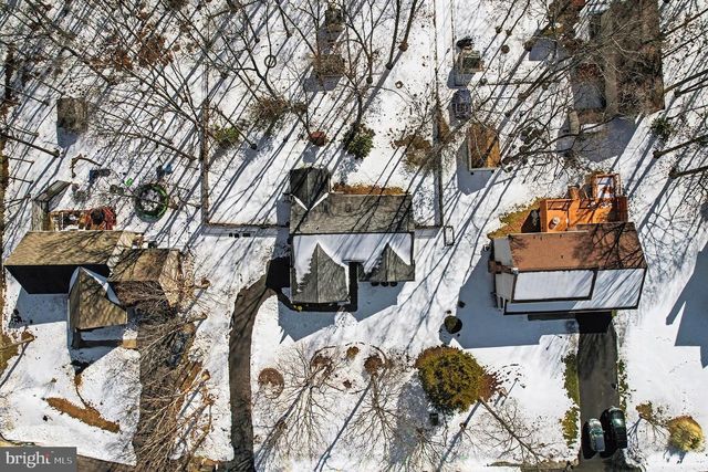 5220 LEAVELLS CROSSING DR, Fredericksburg, VA 22407