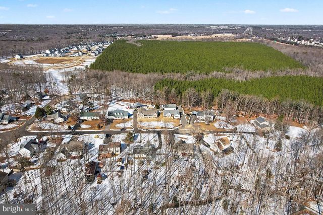 5220 LEAVELLS CROSSING DR, Fredericksburg, VA 22407