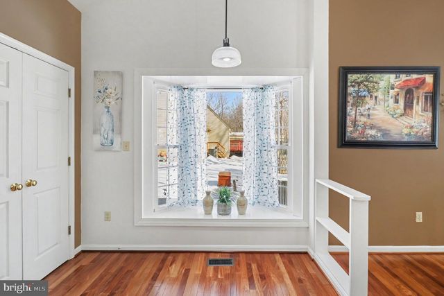 5220 LEAVELLS CROSSING DR, Fredericksburg, VA 22407