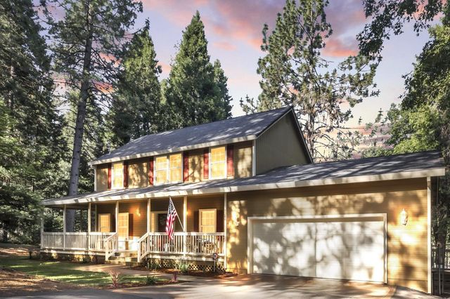 5386 Cold Springs Dr, Foresthill, CA 95631