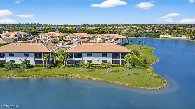 2387 Anguilla DR 202, Naples, FL 34120