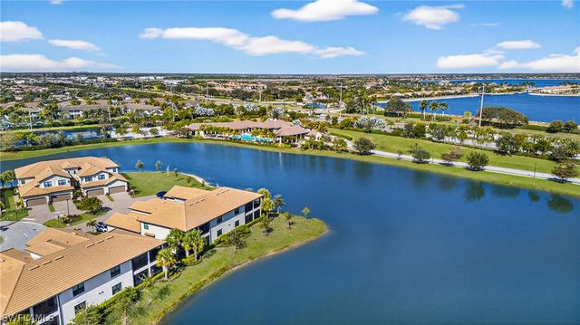 2387 Anguilla DR 202, Naples, FL 34120