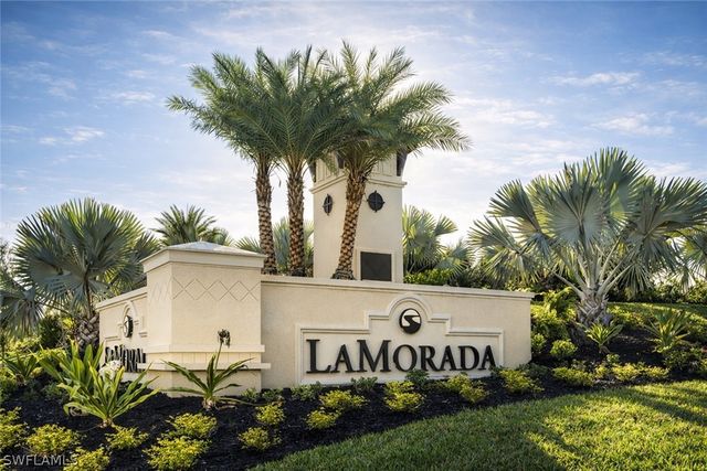 2387 Anguilla DR 202, Naples, FL 34120