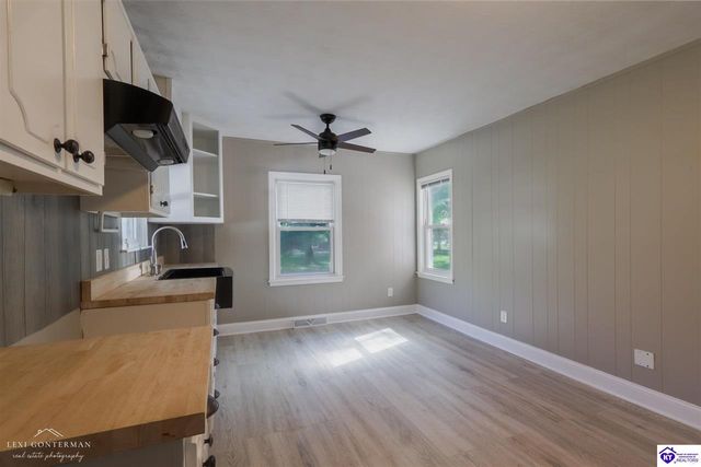 613 N Lincoln Boulevard, Hodgenville, KY 42748