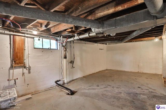 613 N Lincoln Boulevard, Hodgenville, KY 42748