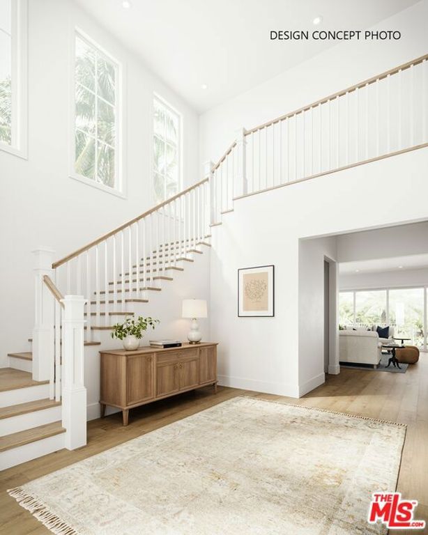 Image 6 of property listing at 927 9th Street, Manhattan Beach, CA 90266