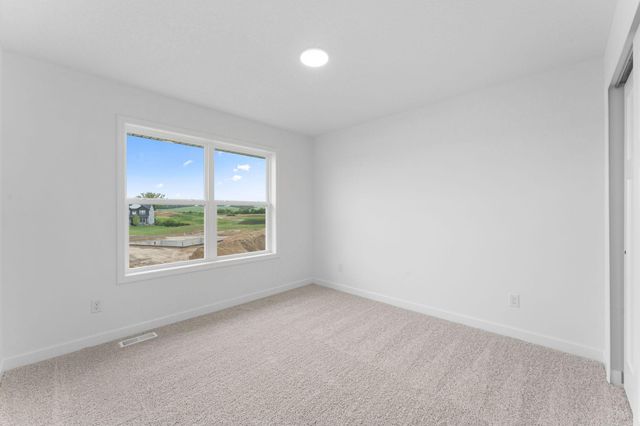 4864 Noble Drive NW, Rochester, MN 55901