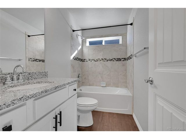 1969 Lazear St, Loveland, CO 80538